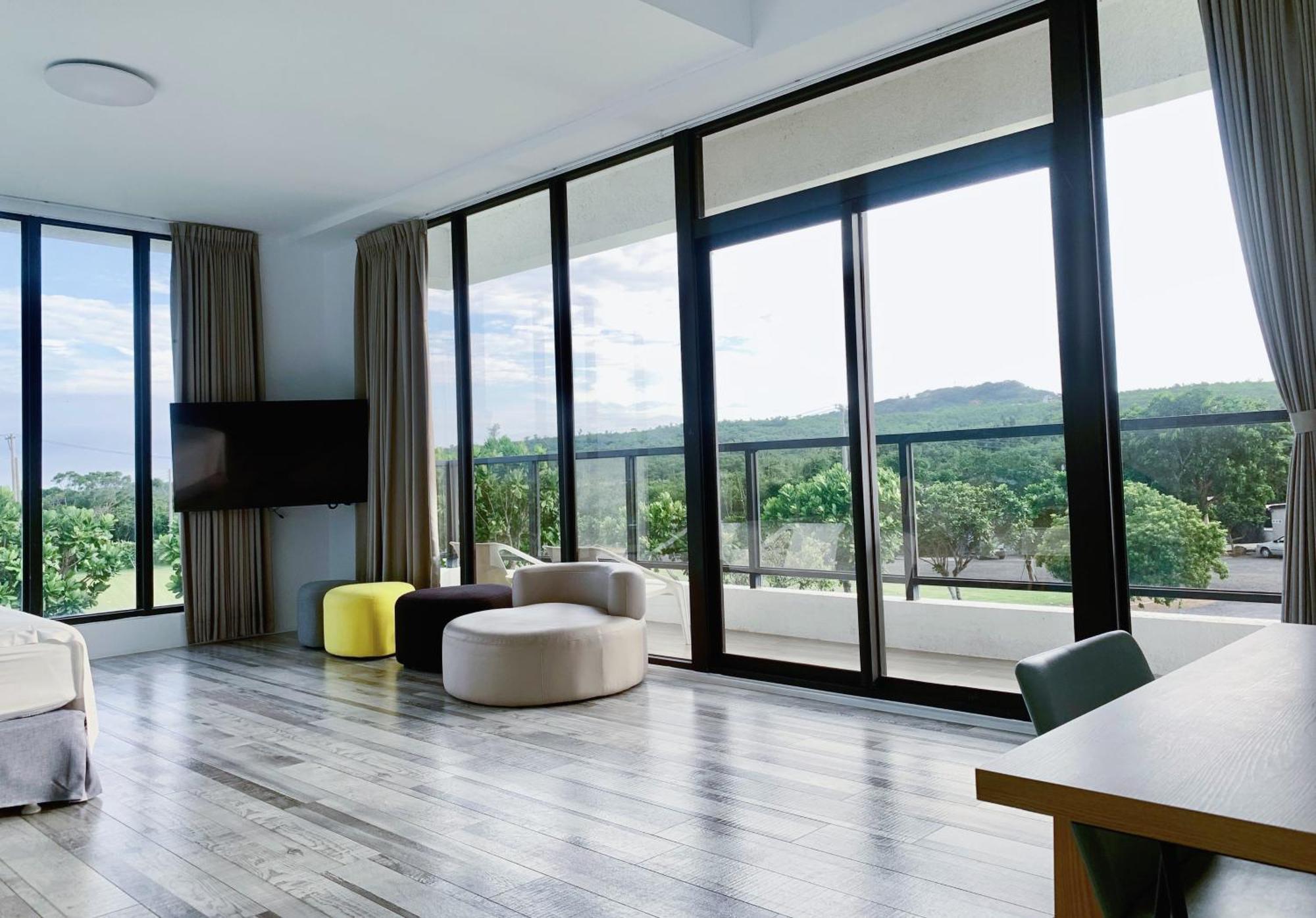 Still Hills Inn Heng-ch'un エクステリア 写真